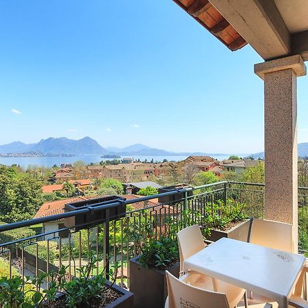 Appartamento Lido Blu By Impero House Baveno Luaran gambar
